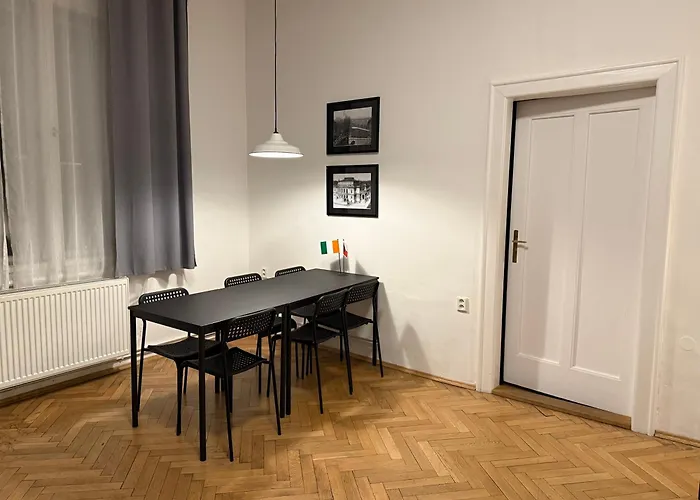Castle View Apartment