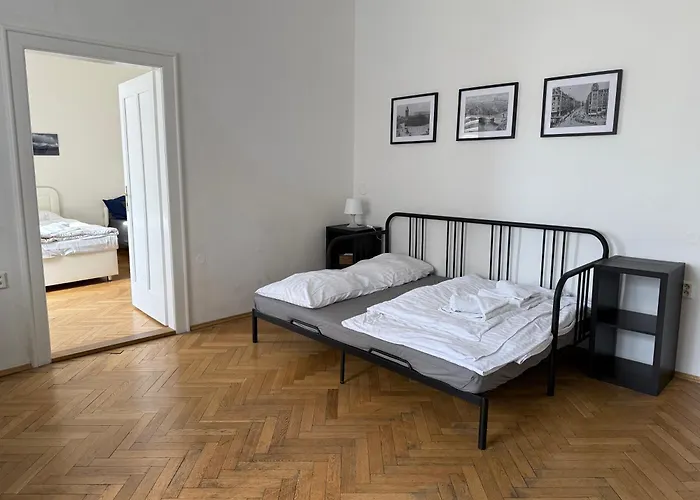 Castle View Apartment